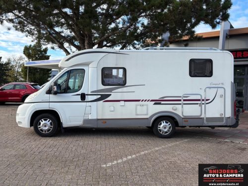 Adria COMPACT SL 2010 single beds 1 owner photo: 2