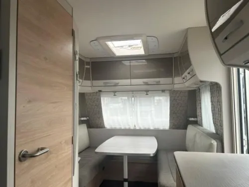 Dethleffs Nomad Avantgarde 510 LE MOVER+AWNING+AIRCO photo: 5