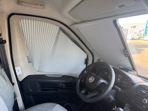 Weinsberg CaraSuite 700 MEG 2x airco 4 pers photo: 19