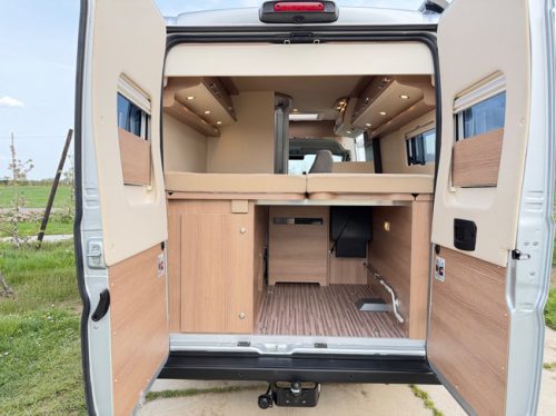 Malibu 600 LE Automatic Diesel/Elec. Heating/Solar/Towbar/Gas alarm/160HP/Longitudinal beds/10&rdquo; Navi/Full options! 2023 photo: 4