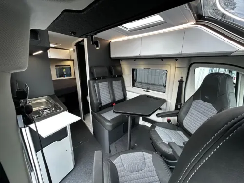 Adria Twin Supreme 600 SPB Truma diesel heater Awning photo: 7