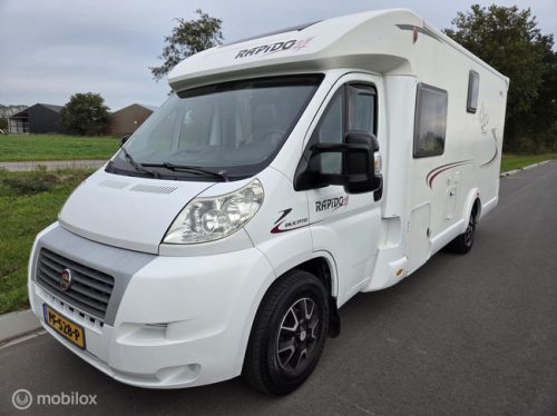 RAPIDO 690F 2010 131pk &acirc;Airco, Solar, Queensbed, Trekhaak&acirc; foto: 4