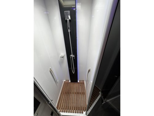 Challenger Etape Edition 270 Single beds/Automatic! photo: 13