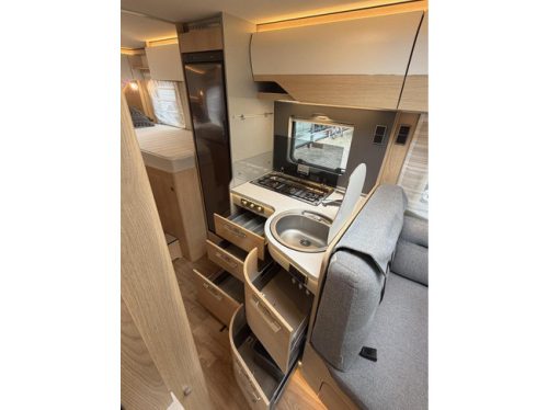 Hymer B600 MC WhiteLine Automaat Einzelbetten Markise Gro&szlig;e Garage Foto: 18