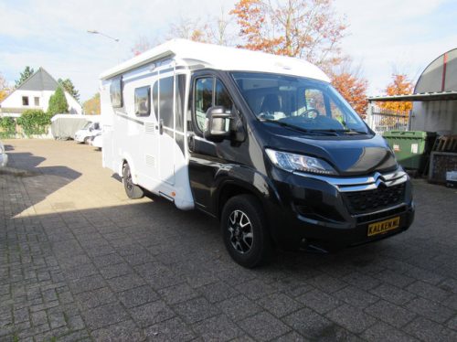 Hymer Carado V339 Europa Edition Black Queen bed 15k km 2022 photo: 1