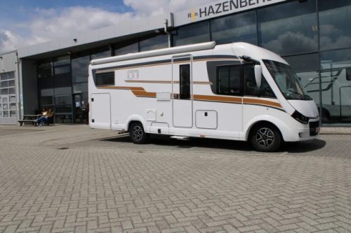 Robust AUTOMATIC 180 hp Malibu I 490 LE by Carthago lift-and single length beds (124 photo: 1