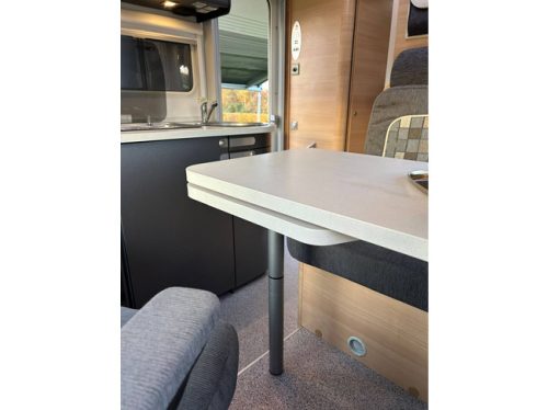 Knaus Van TI 550 MD Fiat Ducato 2.3 130 HP Semi-integrated Motorhome Like New photo: 21