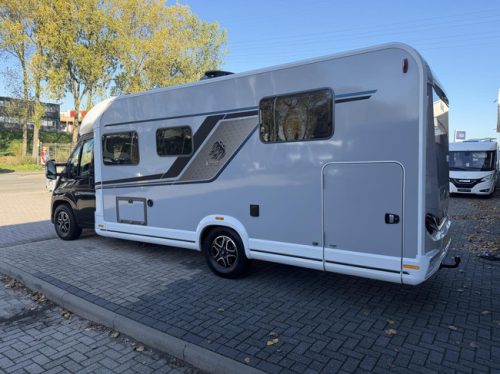 Knaus 700 MEG Sky Ti 8T-Automaat Einzelbetten 2X Klimaanlage Anh&auml;ngerkupplung Foto: 7