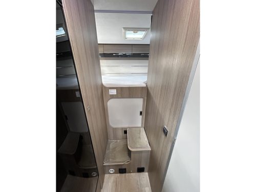 Chausson Flash 714 GA Festbett/Alkoven/Euro6/2017 Foto: 10