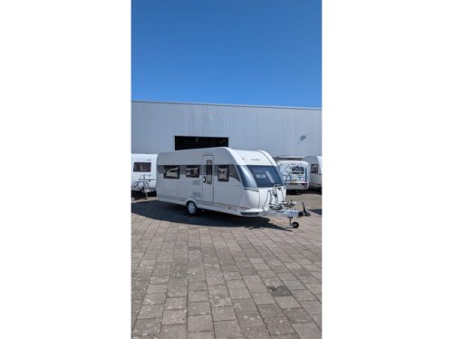 Hobby De Luxe 460 LU photo: 2