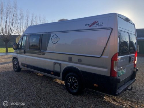 Carthago Malibu 640 Charming GT-Sky-View 160-PK Euro6 Camper Van with Single Beds Top-Condition! photo: 3
