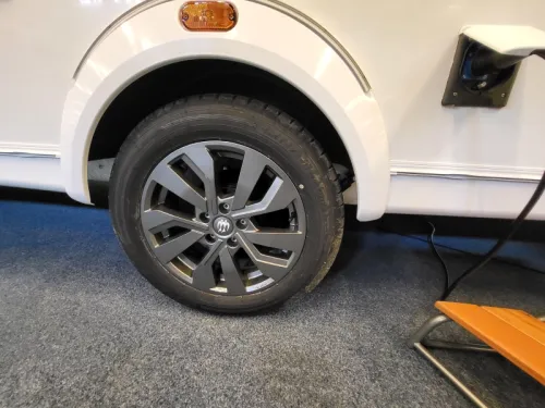 Knaus Sport 500 KD tr&egrave;s compl&egrave;te photo : 1