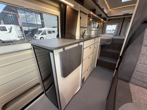 P&ouml;ssl Summit Prime 640 180HP, Van conversion, Busbiker, Lithium photo: 6