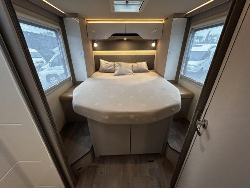 Hymer Tramp 695 S Mercedes/Queensbed/Hubbett Foto: 15