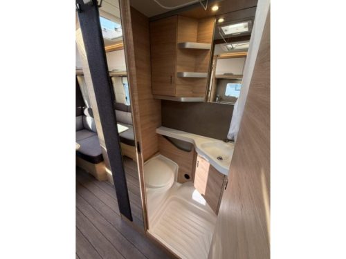 Knaus Sudwind 60 Years 500 EU inkl. Rangierhilfe und Markise Foto: 22