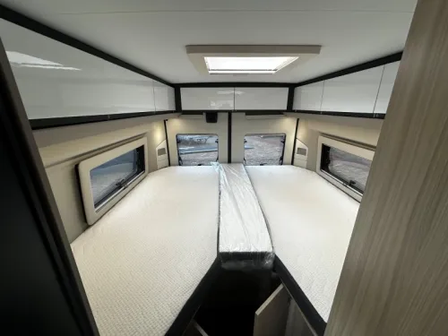 Adria Twin Plus 640 SLB LPG, 3 zonnepanelen  foto: 12