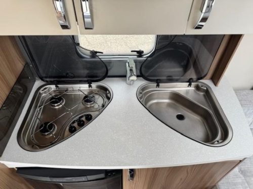 Sprite Alpine 420 CT mover airco zakluifel enz Foto: 13
