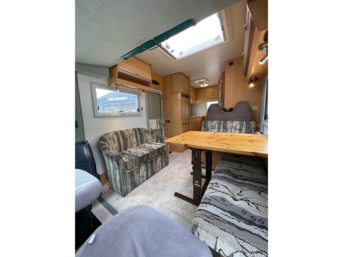 Weinsberg Komet I630 Hefbed foto: 5