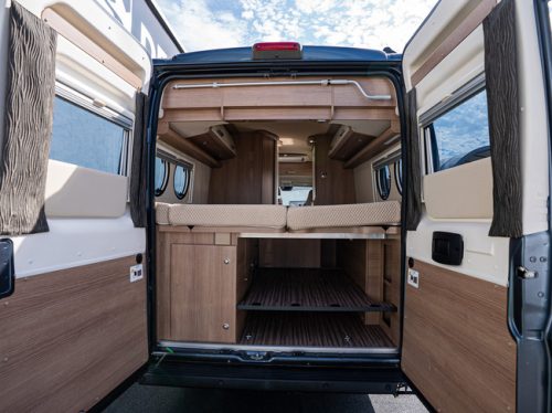Malibu 640 LE / Free storage photo: 15