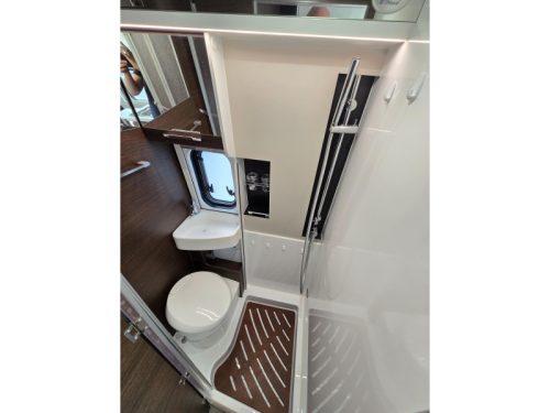 Karmann Davis 640 Lengte Bedden 9G Automaat  foto: 15