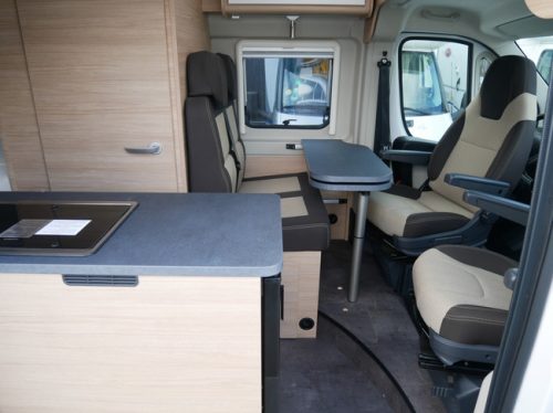 RoadCar (P&ouml;ssl Group) R540, 9-Speed Automatic, 540 Van conversion, Pop-top roof photo: 7
