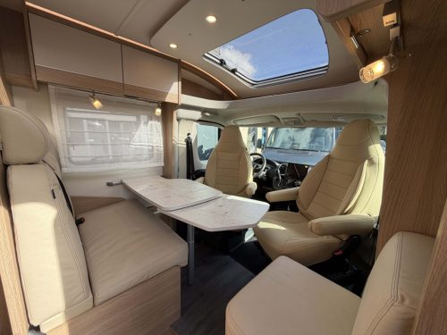 LMC Cruiser V646 photo: 11