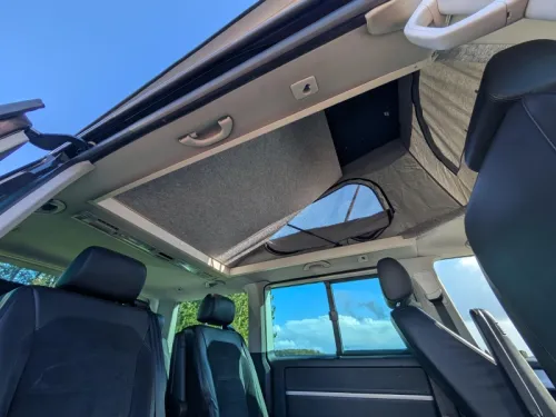 Volkswagen Multivan 150PS Wohnmobil AUT Aufstelldach Foto: 13