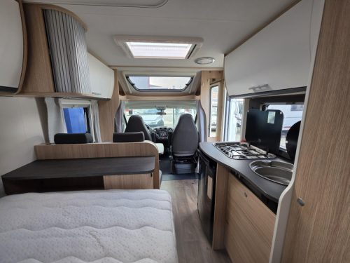 Sunlight T 58 Compact met ruimte! photo: 11