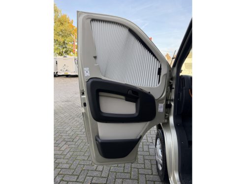 B&uuml;rstner Nexxo 728 T  photo: 10