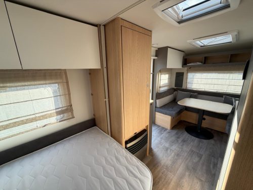 LMC Tandero 480 D Mit Truma Rangierhilfe!  Foto: 12