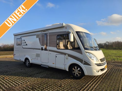 Hymer B678 Premium Line single beds