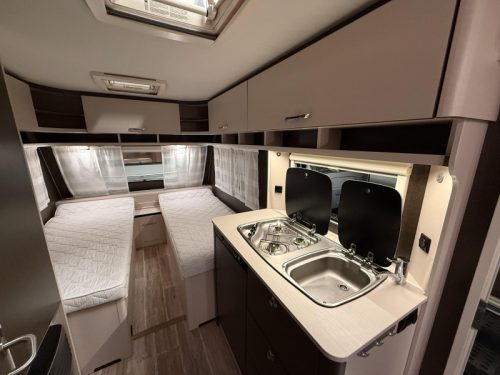 Dethleffs C'Go 475 EL 2 BEDDEN MOVER LUIFEL  foto: 12
