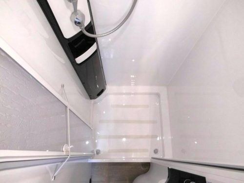 Hobby Optima De Luxe 75 HF LIT PAVILLON +SOLAIRE +PORTE-V&Eacute;LOS photo : 16