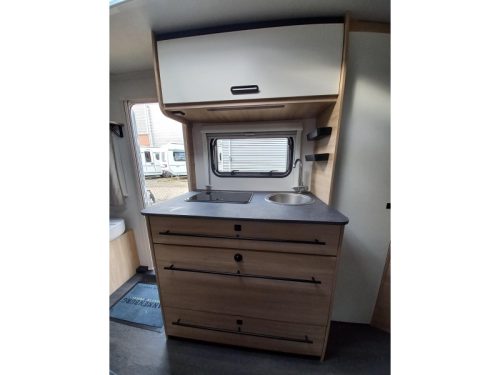 Caravelair Alba 497 Anniversary Line mover - Unico Verona XL photo: 10