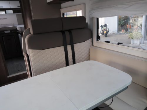 Benimar Cocoon 463 VORTEIL 11.680, AUTOMATIK Foto: 2