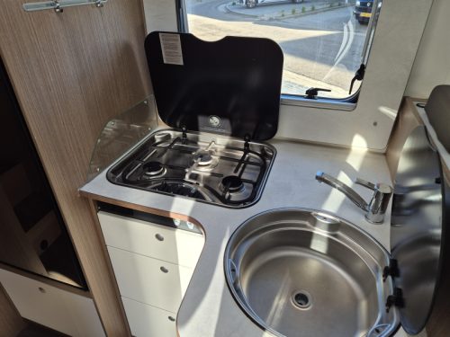 Capron Carado T448 160hp photo: 17
