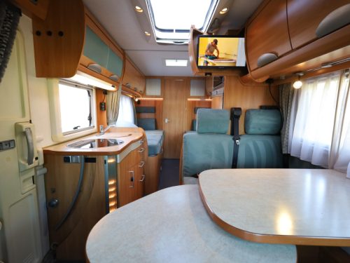 Hymer Tramp 676 GT low single beds photo: 2