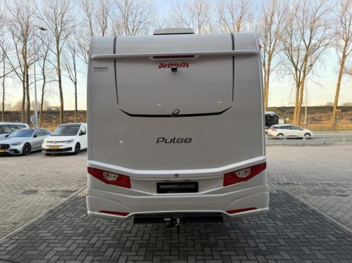Dethleffs Pulse I6811 EB Lits Jumeaux Bas Lit Escamotable Auvent Convertisseur Attelage photo: 9