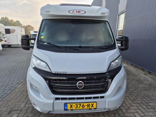 LMC Cruiser V 646 G 65 Years edition  Foto: 3
