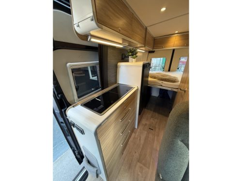 Hymer Grand Canyon S 600 4x4 V6 &iexcl;Opciones completas! foto: 18