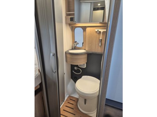 Sunlight CLIFF 600 EURO 6 ONLY 35,011 KM!! SOLAR PANEL LITHIUM AIR SUSPENSION TRANSVERSE BED SWIVEL SEATS photo: 21