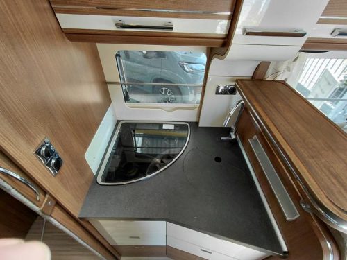 Carthago C-Compactline 144 LE - Single beds - Automatic  photo: 8