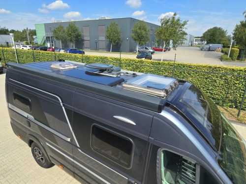 Adria Twin Supreme 640 SLB L&auml;ngsbetten 9G Automatik Foto: 4