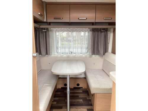 Knaus Sport 420 QD mover/awning photo: 1