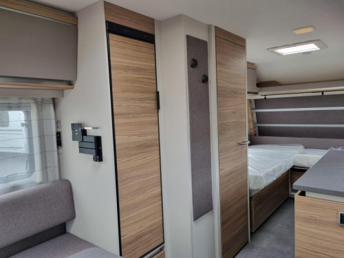 Dethleffs Nomad 460 EL First Edition Foto: 7