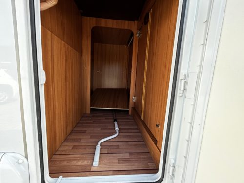 Weinsberg CaraLoft 600 MG Pop-top roof bed/2015/5.99M/Euro-5! photo: 17