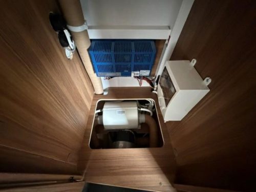 Eriba Touring 430 voortent air fietsenrek  foto: 17