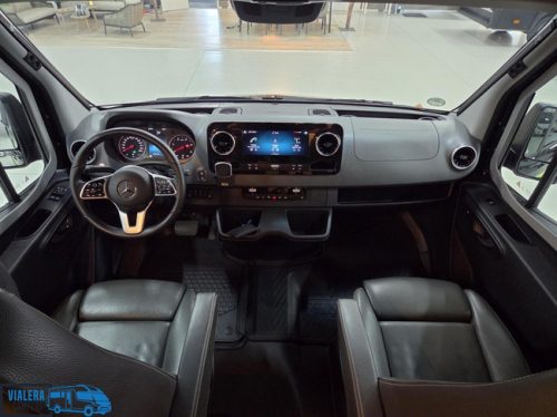 Hymer Grand Canyon S Crossover 4x4 *190pk Automaat* VOL!!! Foto: 12