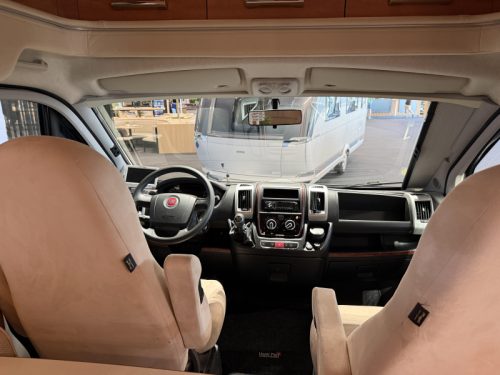 Carthago Chic C-Line T 5.0 QB French bed 5.0 180hp photo: 5