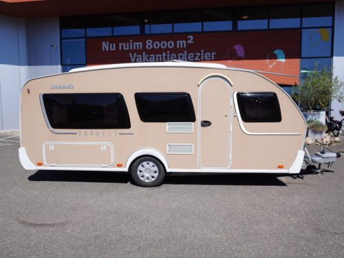 Dethleffs Tourist HD 460 WITH UNICO AWNING photo: 2